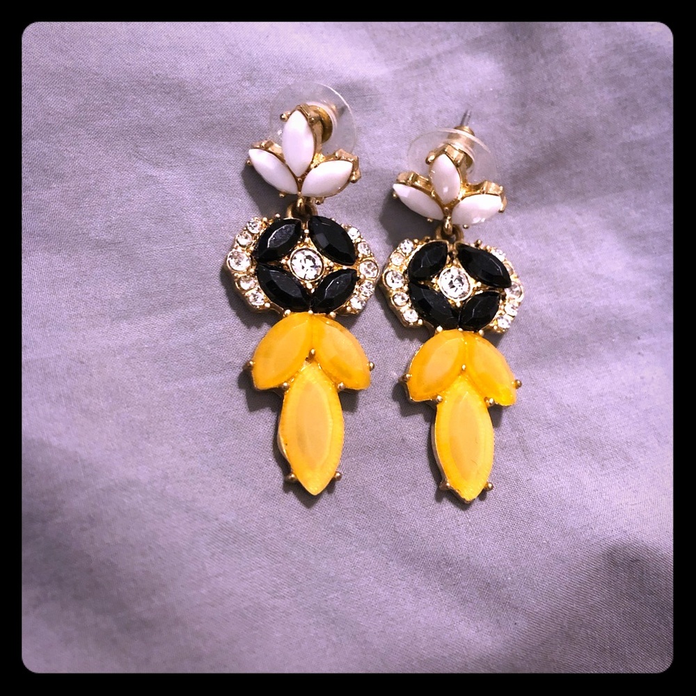 Vintage look drop earrings
